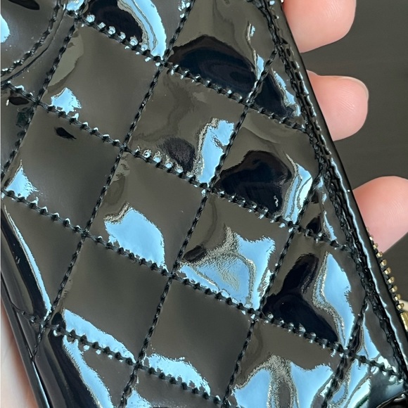 Burberry Quilted Black Patent Leather Key Card Coin Pouch - Picture 12 of 12